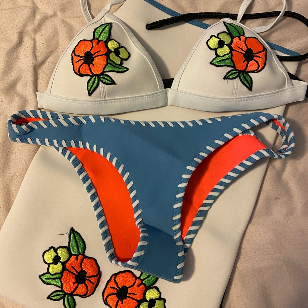 Triangl bikini